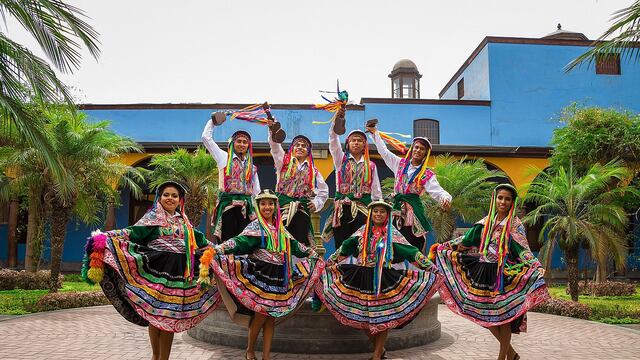 Celebran el Día del Idioma Quechua en el C. C. de San Marcos