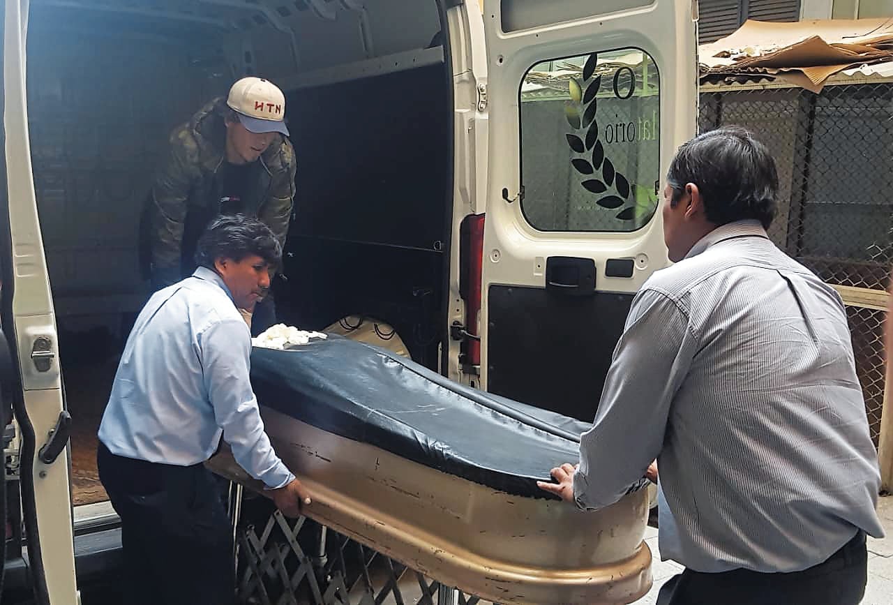 La Policía deberá esclarecer los hechos sobre gestante que perdió la vida tras beber licor. (Foto: Pedro Torres/@photo.gec)