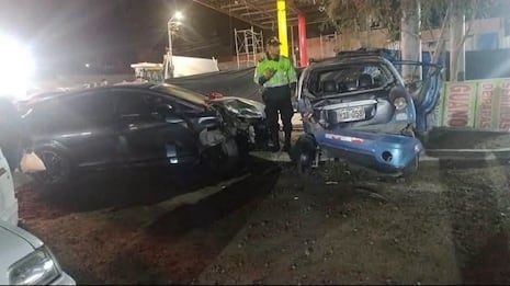 Nasca: dos automóviles colisionan en la Panamericana Sur, en Vista Alegre