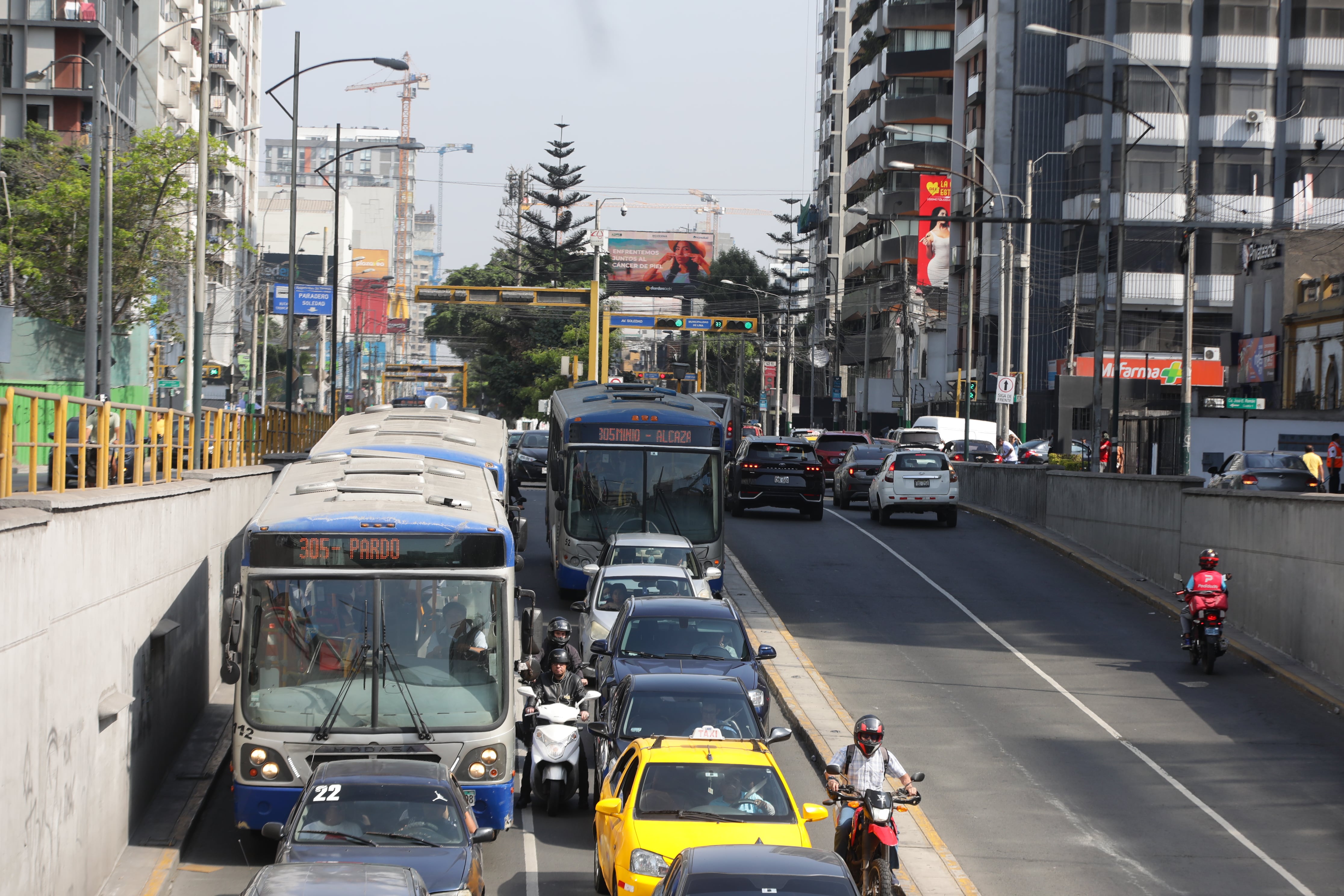 Un decreto legislativo faculta al sector a adoptar medidas excepcionales para garantizar la continuidad y seguridad del servicio a nivel nacional. Fotos: Violeta Ayasta/@photo.gec