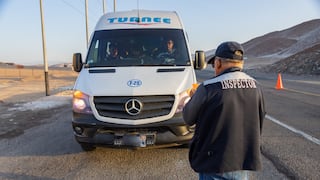 Solo sancionan a 30 minivanes informales en Arequipa de mil 214 intervenciones