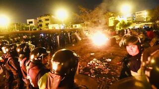 Vecinos de Surco y serenos de la MML se enfrentan por demolición de la asociación Pedro Acuña (FOTOS)