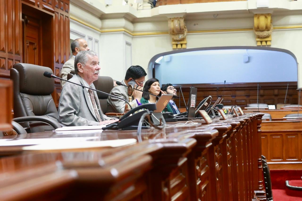 Según el exoficial mayor del Congreso, César Delgado Guembes, el presidente del Congreso, Fernando Rospigliosi debió priorizar los informes. (Foto: Congreso)
