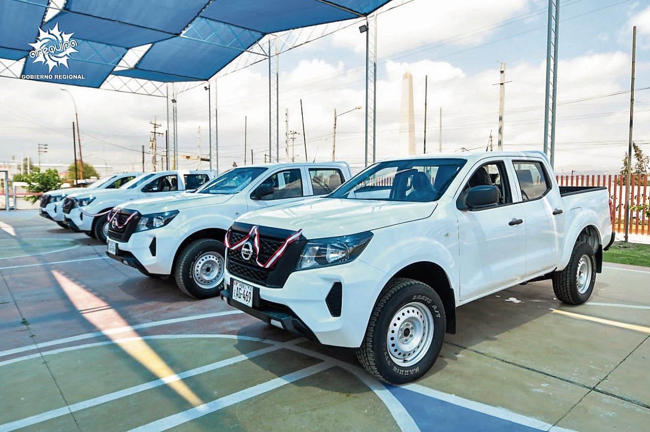 Alquiler de camionetas es cuestionada por consejeros regionales. (Foto: GEC)