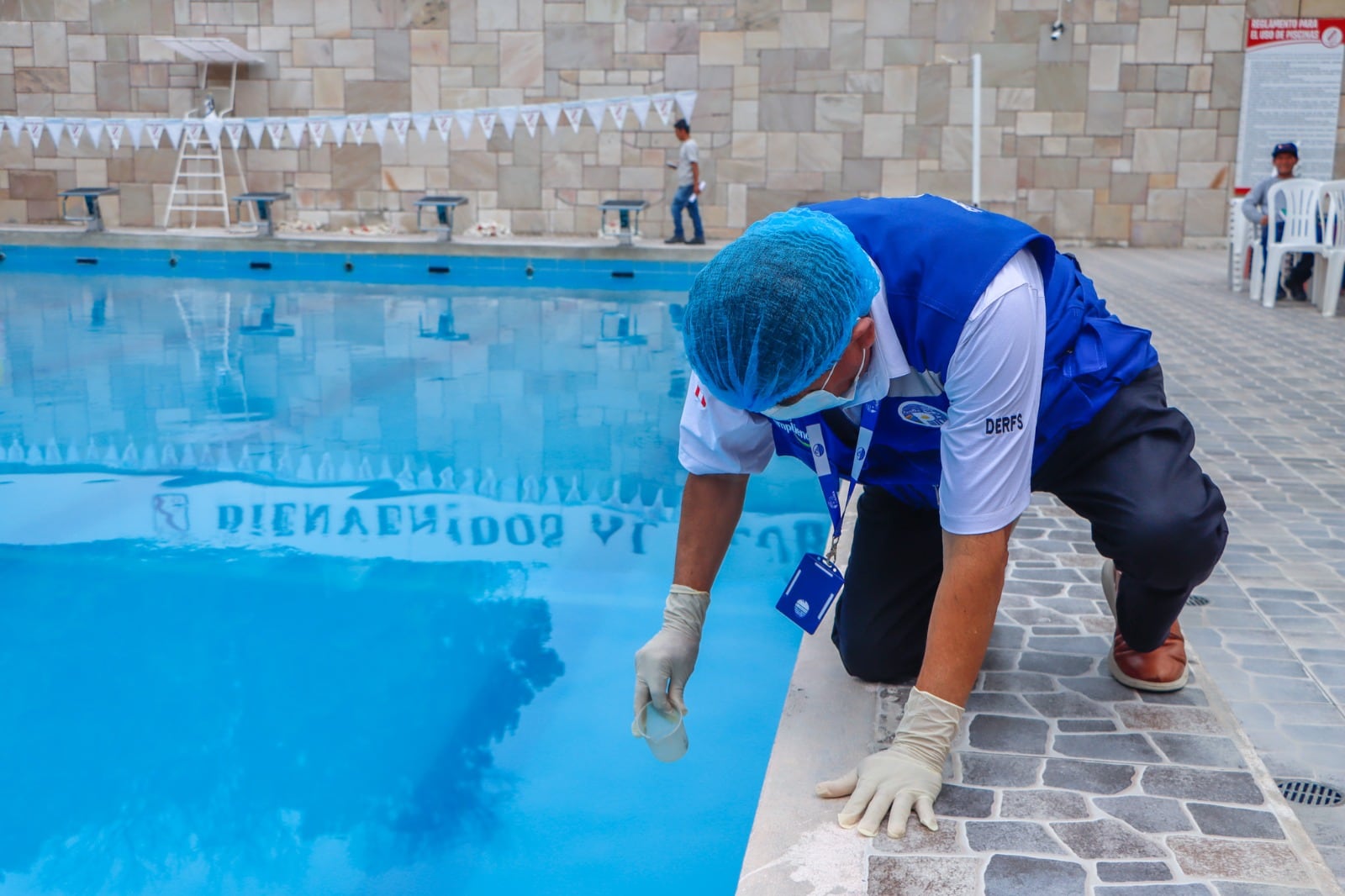 Inspeccionan piscinas en Piura