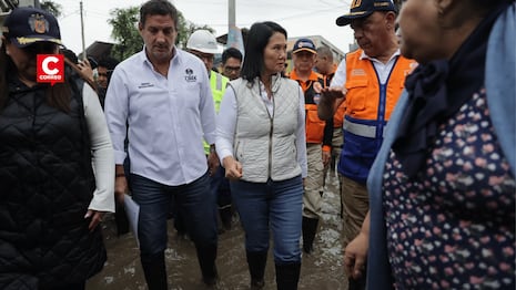 Keiko Fujimori evalúa declarar en emergencia distritos de Lima afectados por lluvias
