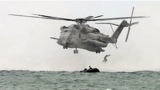 ​Dos helicópteros militares de EE.UU. colisionan en pleno vuelo sobre Hawai
