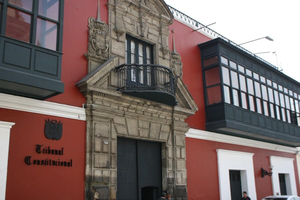 El reglamento aprobado por el Senado establece una evaluación de hasta 100 puntos, con calificación curricular y entrevista personal, antes de la votación final.