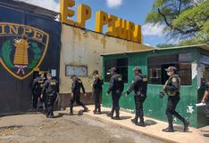Delincuente fuga del penal de Piura trepando las paredes