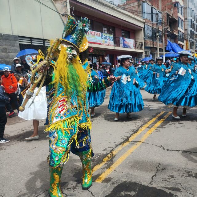 Virgen de la Candelaria: Más de 40 mil danzantes y músicos participan en esta celebración