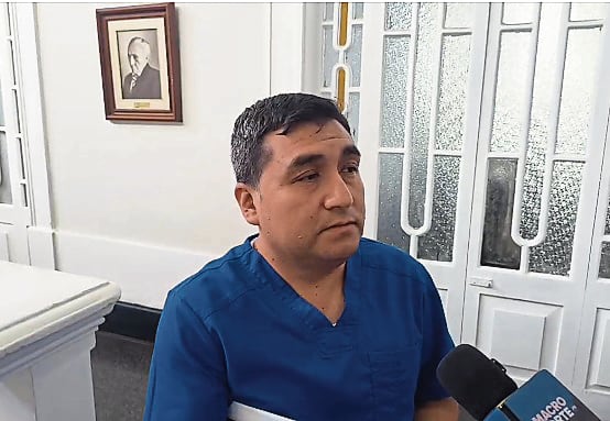 Melvin Valderrama solicitó licencia para iniciar campaña.