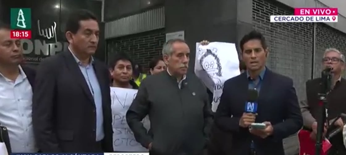 Simpatizantes del partido exigieron aclarar la presunta modificación de 26 nombres en los registros oficiales e iniciaron acciones legales para revertirlos. FOTO: CAPTURA CANAL N.