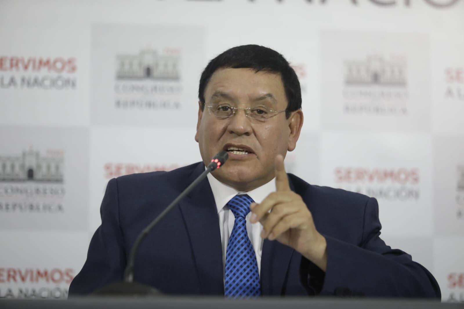 El presidente del Congreso, Alejandro Soto (APP), se haya en problemas.