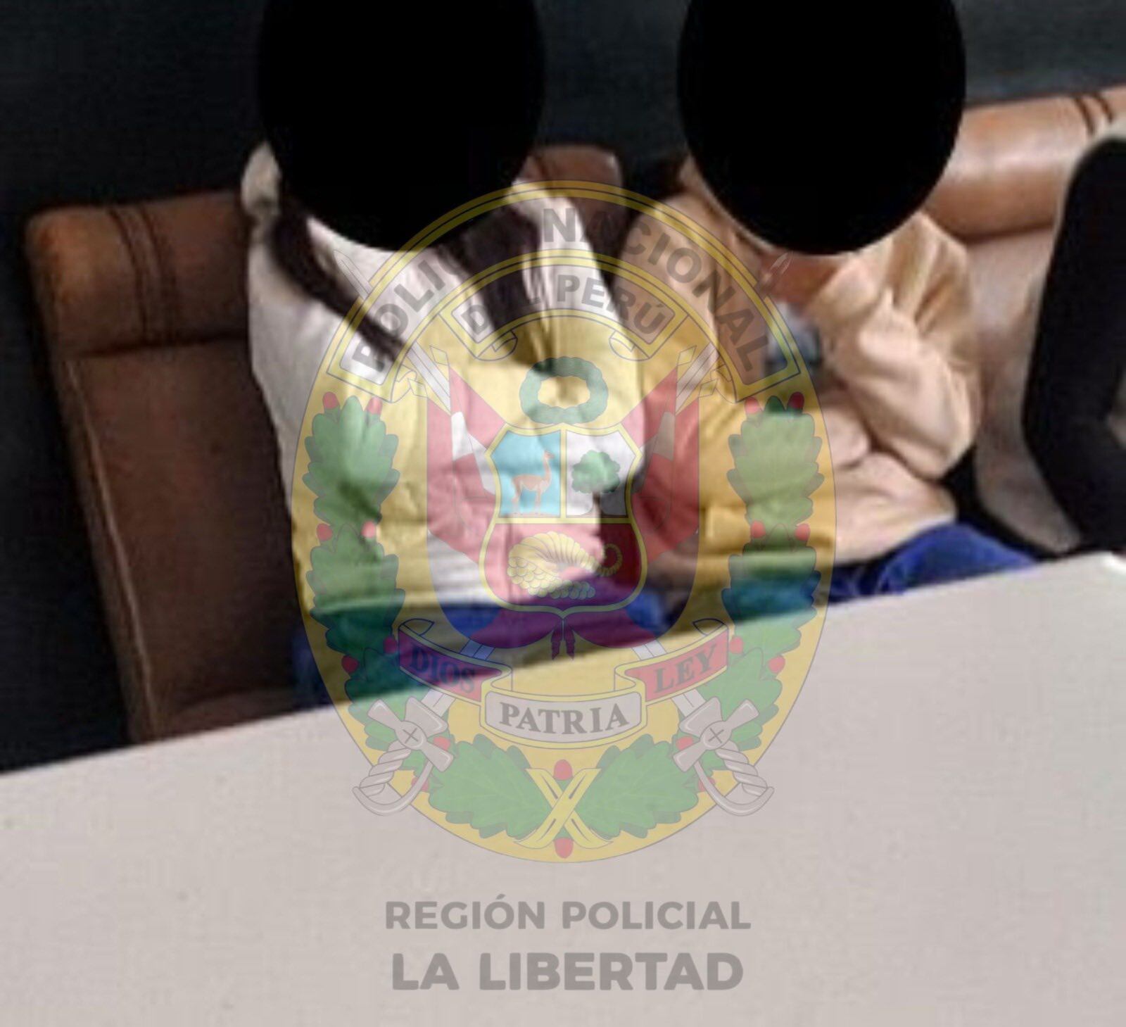 Ambos fueron puestos a disposición de las autoridades para las diligencias correspondientes.