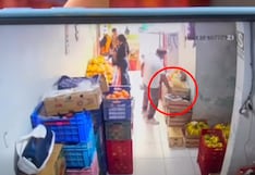 Pisco: cámaras captan a delincuentes robando celular a joven en mercado