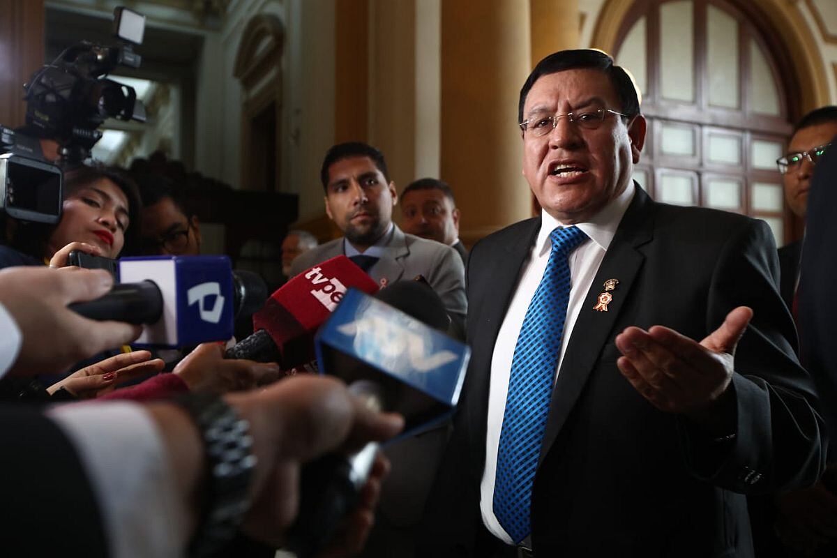 Alejandro Soto no ha cumplido ni dos semanas en el cargo, sin embargo, está envuelto en una gran polémica. (Foto: GEC)