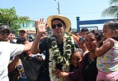 Turba apedrea al candidato Andrónico Rodríguez tras emitir su voto en Bolivia
