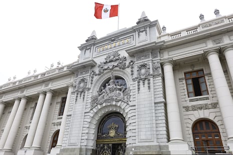 Congreso oficializa ley que faculta al Ejecutivo a legislar sobre seguridad ciudadana y El Niño