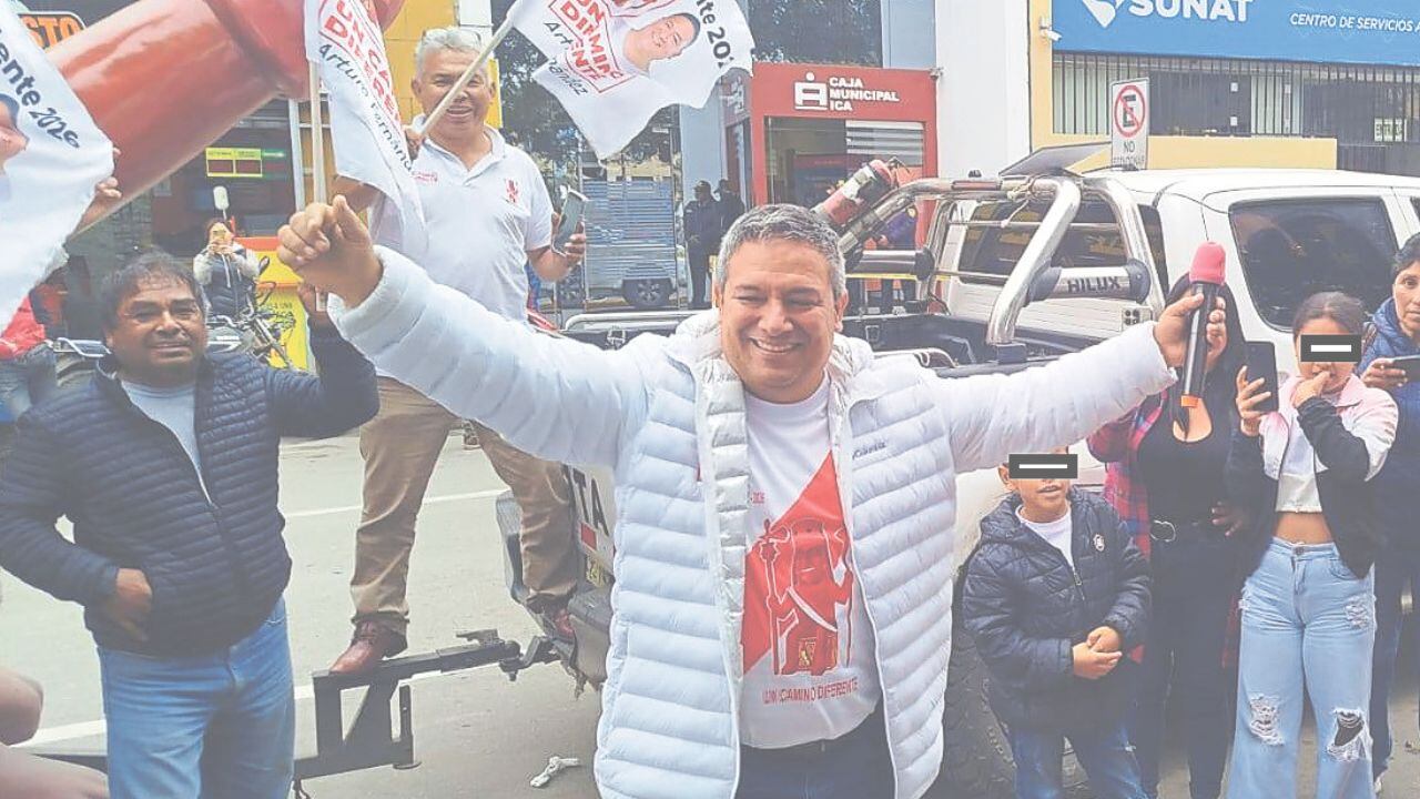 Arqueólogo Ricardo Morales querelló al exalcalde de Trujillo por difamación agravada tras acusarlo, sin pruebas, de ser “traficante de huacos”.