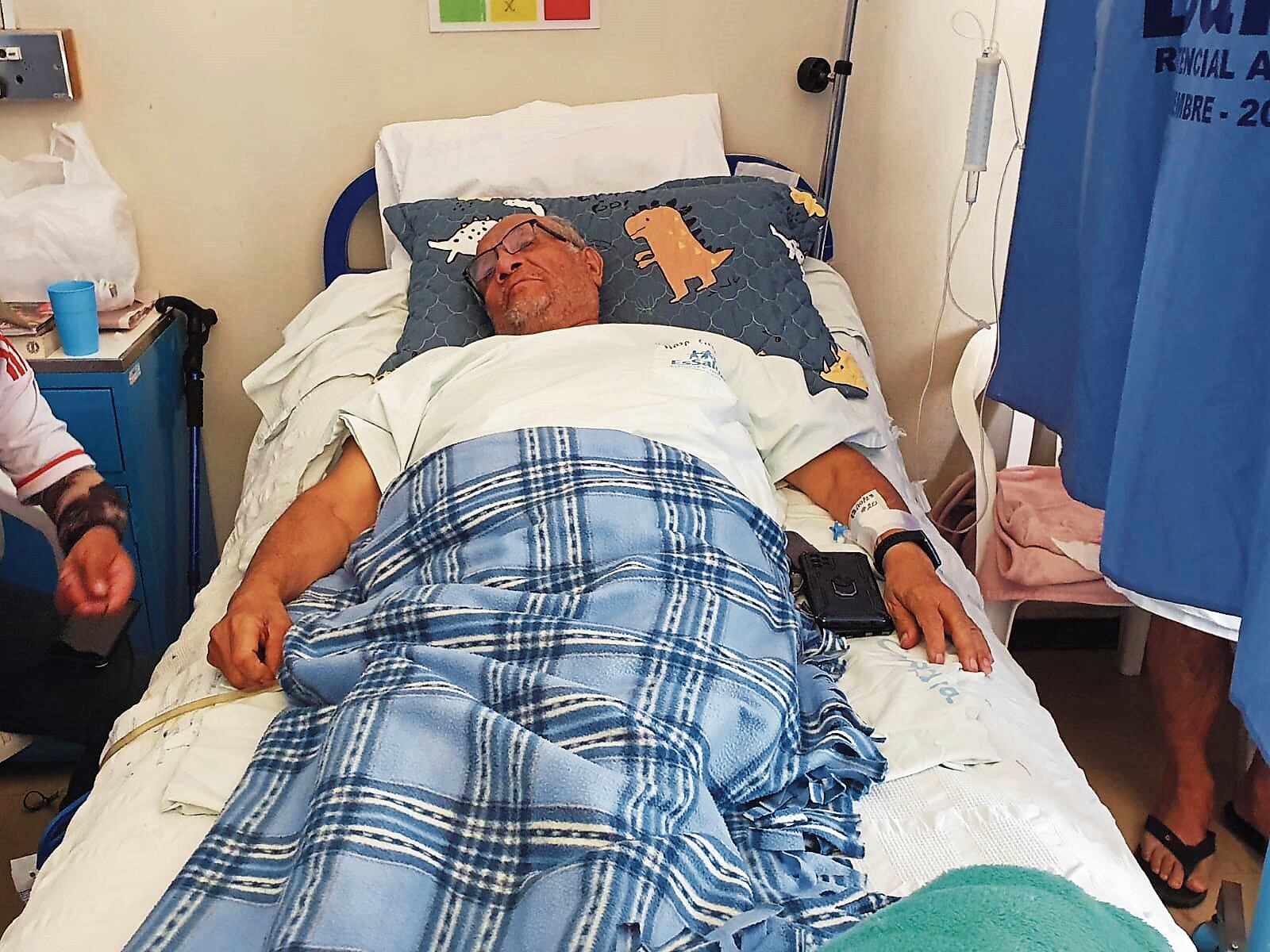 Jubilado perdió la movilidad de sus pierdas tras la operación (Foto: GEC)