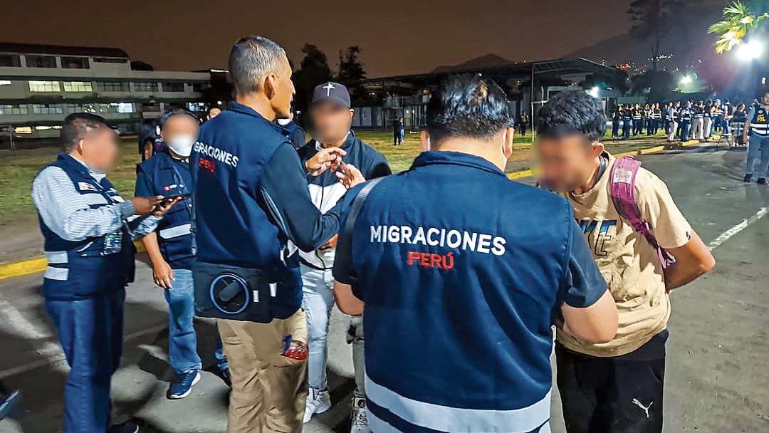 Migraciones dio casi 3000 órdenes de expulsión.