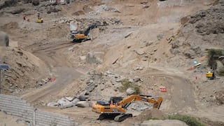 Gobierno Regional de La Libertad despliega maquinaria para limpieza de la quebrada San Ildefonso