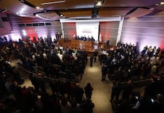 Tras 34 años regresa el Senado: El JNE entregó credenciales a los elegidos
