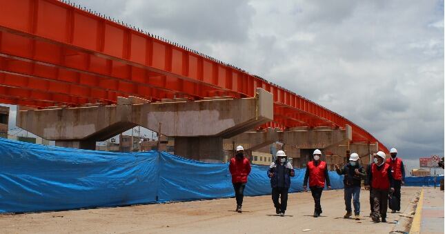 Estructura nunca se ha utilizado pero ya presenta fisuras. Foto/Difusión.