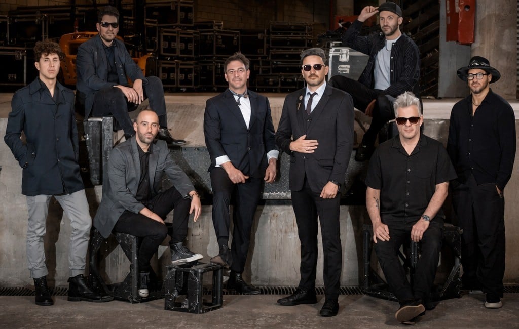 Formada en Montevideo en 1994, "No Te Va Gustar" se ha consolidado como una de las bandas más influyentes y convocantes del rock en español