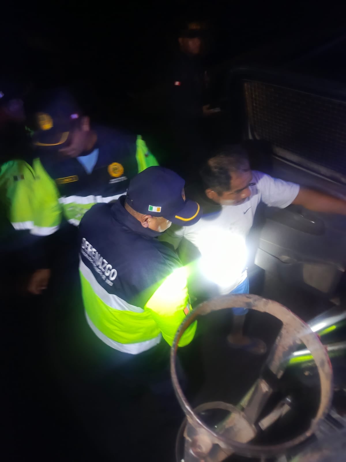 Agentes de Seguridad Ciudadana de Virú lo auxiliaron y trasladaron al hospital de la localidad.