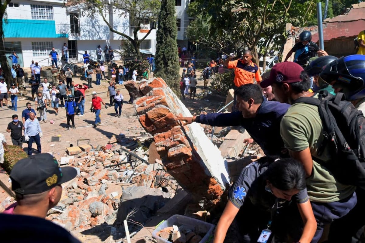 El nuevo balance eleva considerablemente el número de víctimas del terremoto ocurrido el lunes. Chocó, Valle del Cauca, Risaralda, Caldas y Antioquia registran fallecidos. (Foto: AFP)