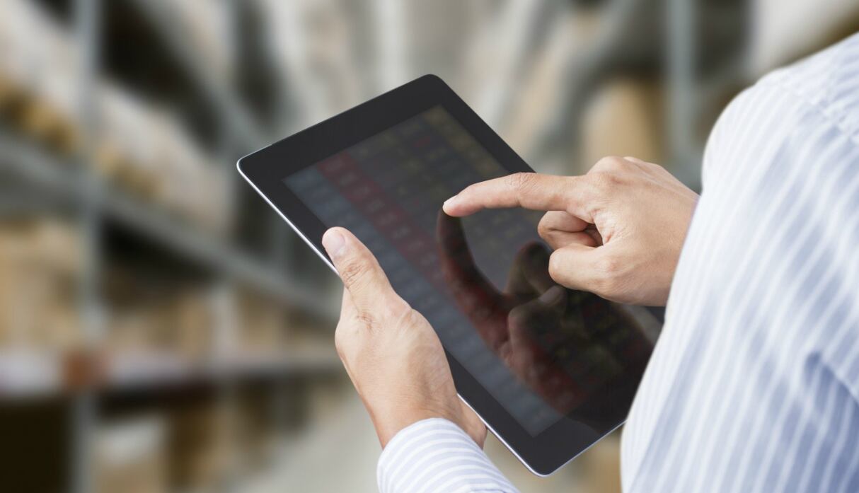 Según especialista, esta planificación y administración beneficia a la economía del país, ya que una inversión eficaz fomenta el crecimiento empresarial y la creación de empleos.