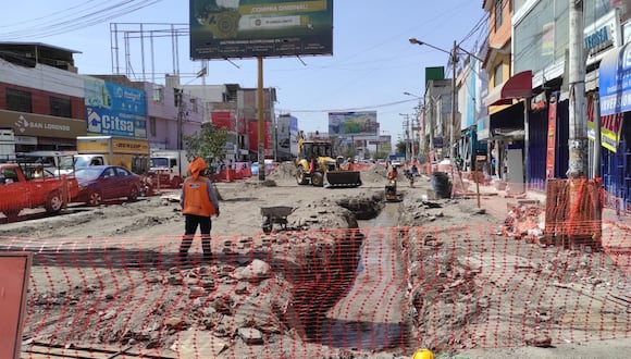 Obra de asfaltado de la avenida Jesús tendrá nueva ampliación de plazos y presupuestal. (Foto: Nelly Hancco)