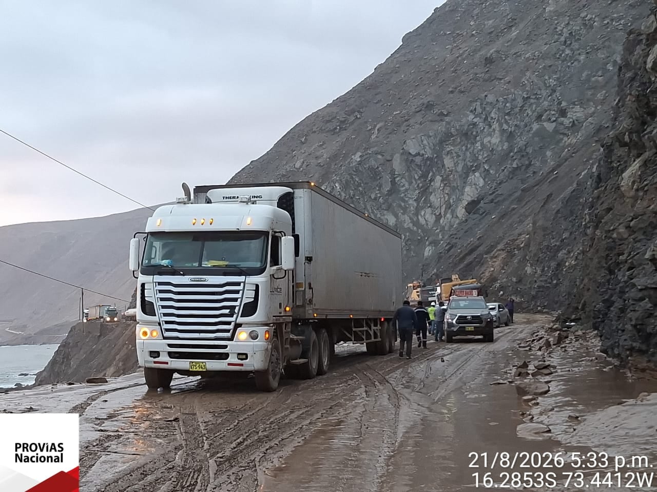 Tránsito restringido en la Panamericana Sur, tramo Atico-Ocoña, en Arequipa. Foto: MTC.
