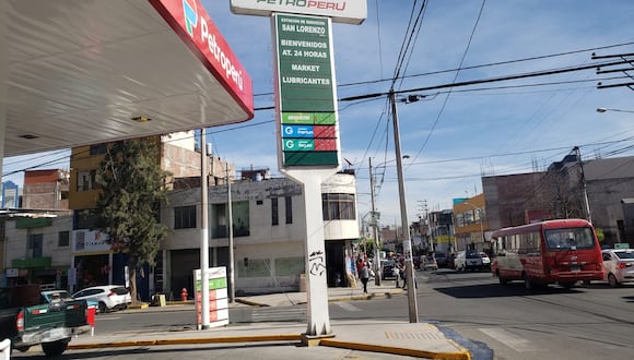 Correo recorrió grifos de la ciudad de Arequipa para consultar los precios de los combustibles. (Foto: Omar Cruz)