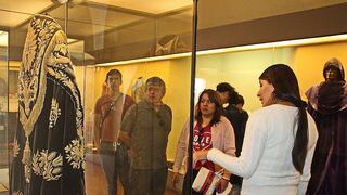 Arequipeños siguen ingresando libremente hoy a museo de la Catedral