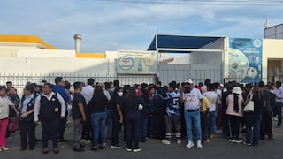 Familiares identifican a víctimas del accidente del bus Llomosas en Camaná (VIDEO)