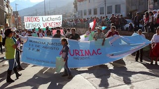 Marcha “Ni una menos” movilizó a gran número de mujeres y jóvenes en Abancay