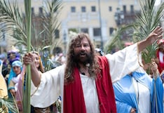 Domingo de Ramos: fieles y el Cristo Cholo recorren la Catedral y Plaza de Armas de Lima (FOTOS)