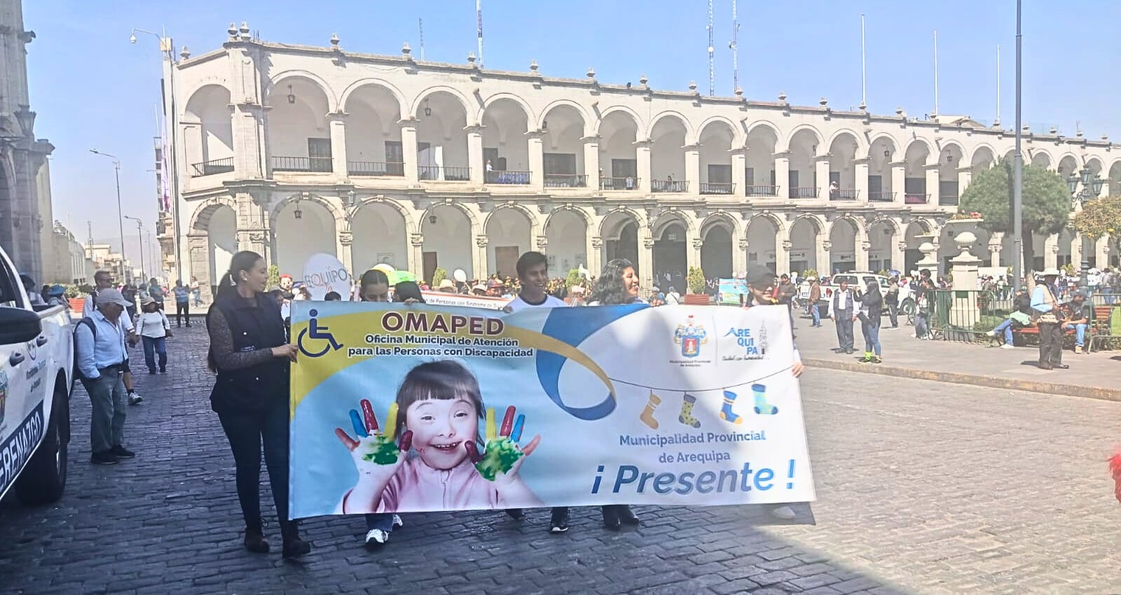 Arequipa conmemora el Día del Síndrome de Down con emotivo pasacalle. (Foto: Jeamilett Chirinos/@photo.gec)
