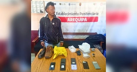 Arequipa: Hallan celulares ocultos bajo un camarote durante requisa en el penal de varones