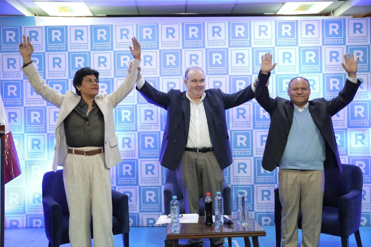 Las dos tachas presentadas contra la fórmula presidencial de Renovación Popular encabezada por Rafael López Aliaga. Foto: Joel Alonzo/ @photo.gec.