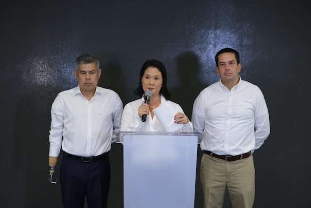 Keiko Fujimori pide ampliar horario de votación por mesas no instaladas (Fotos: Hugo Pérez /@photo.gec)