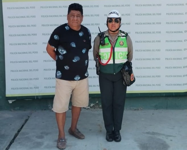 Según acta policial, con 20 soles quiso sobornar a un policía de tránsito.