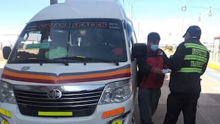 Vuelve el aforo completo para transporte urbano en Puno