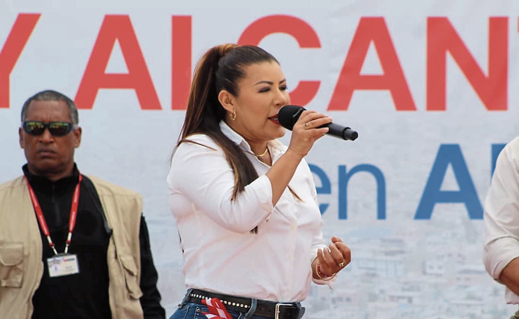 Alcaldesa de Arequipa, Ruccy Oscco, desconoce la situación del PDM