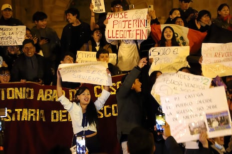 Marcha nacional del 15 de octubre: Manifestantes llegan hasta la Plaza Mayor de Cusco (FOTOS)