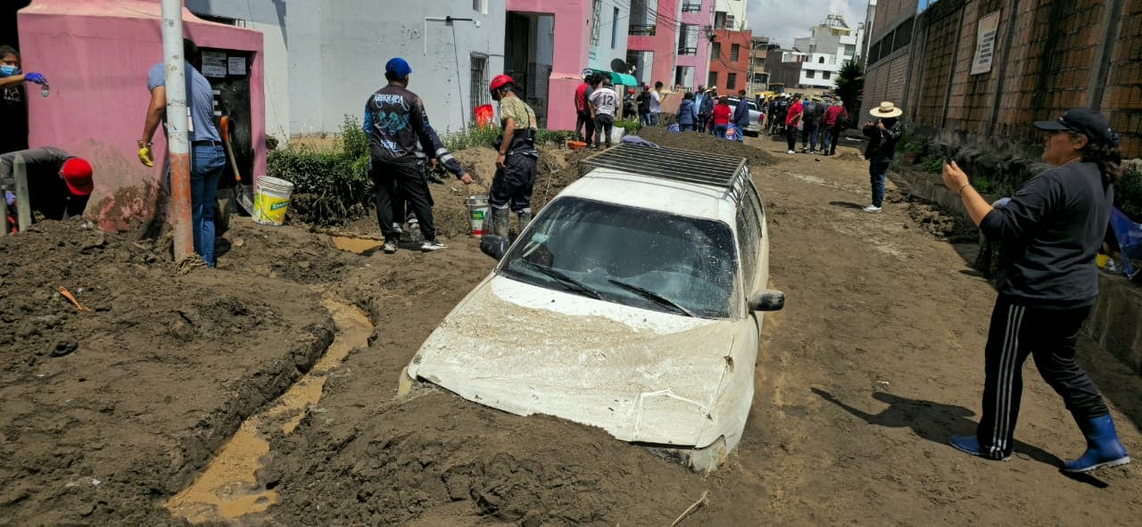 Destrucción en Arequipa por lluvia que duró una hora y 15 minutos (Foto: Omar Cruz)