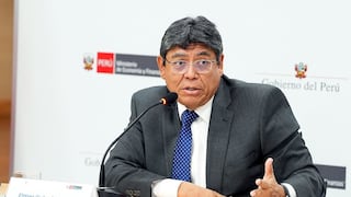 Elmer Cuba cambia propuesta sobre feriados: ahora plantea trasladarlos al lunes