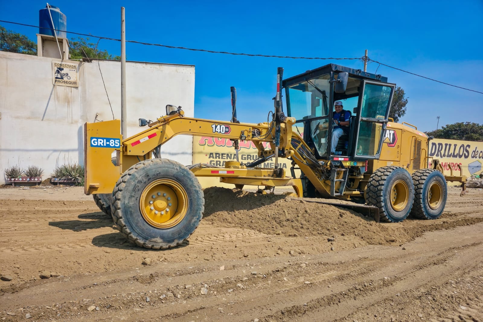 La obra mejorará el acceso vehicular en la parte baja del distrito y beneficiará a más de 6 mil familias.
